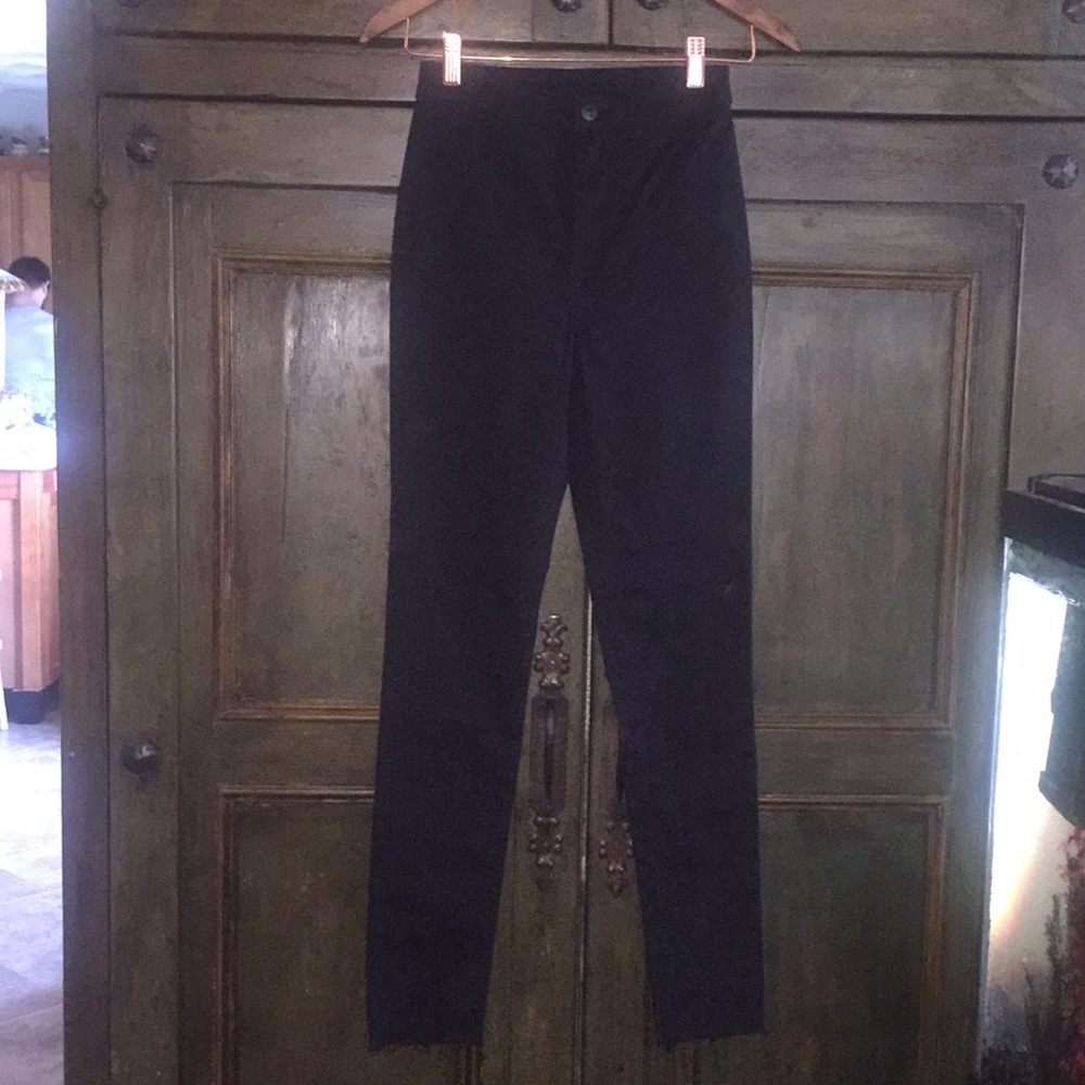 NWOT!! H&M black pants